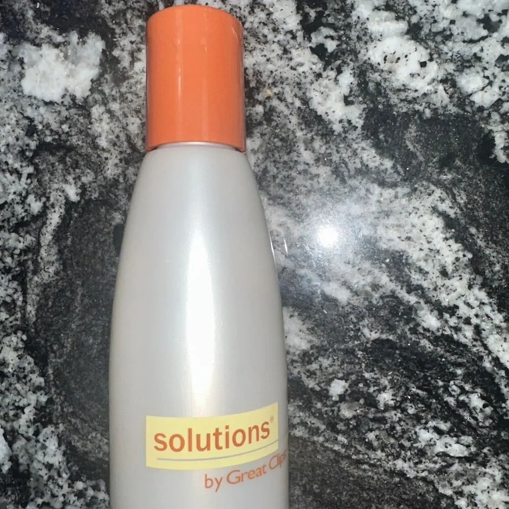 Solutions by Great Clips New Daily Leave in Conditioner White Tea & Ginger 8 oz